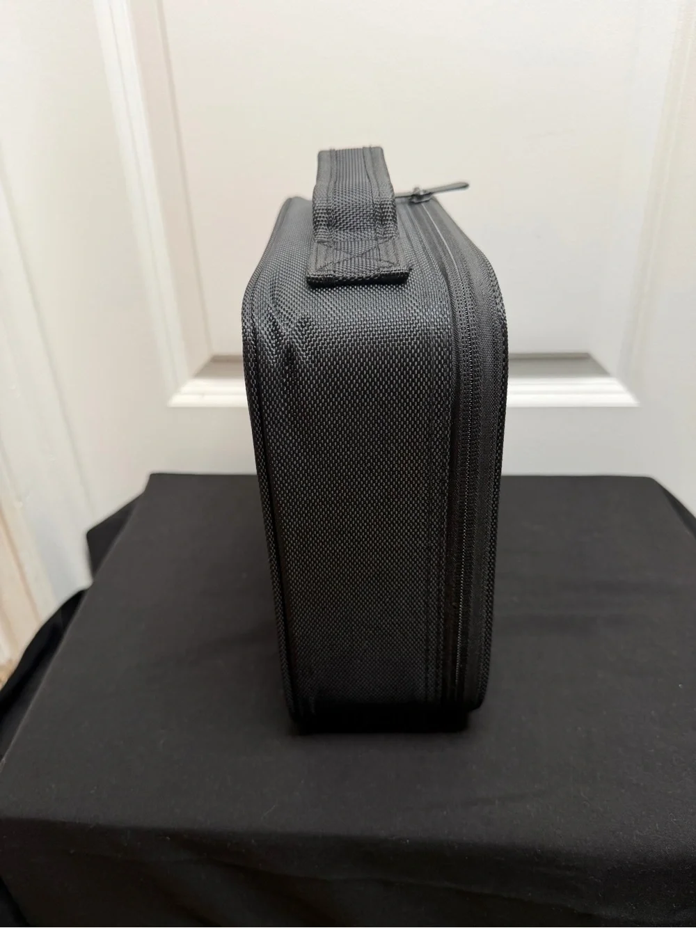 Travel‎ makeup Toiletry case in black NEW